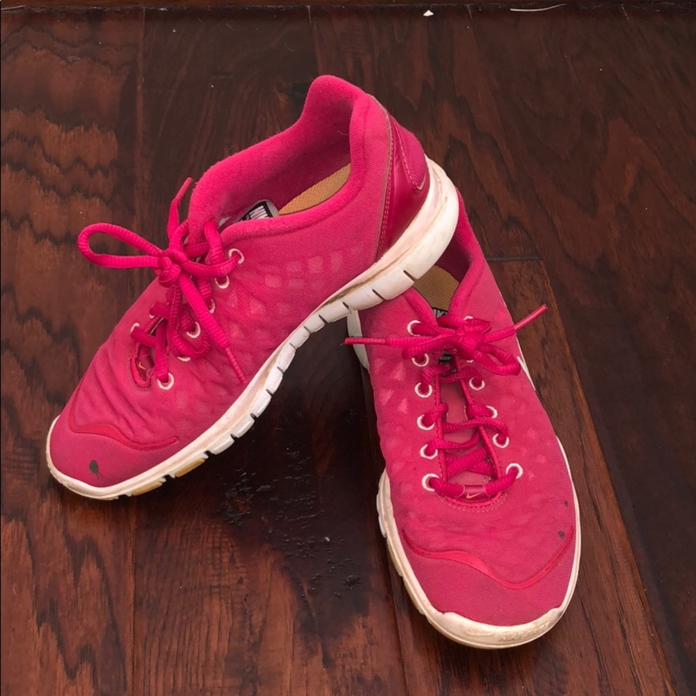 Nike Free TR Fit Sneakers